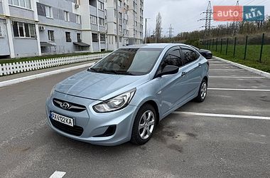Седан Hyundai Accent 2011 в Харкові