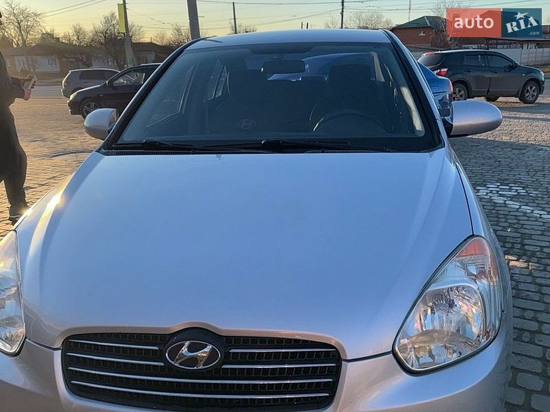 Hyundai Accent 2008