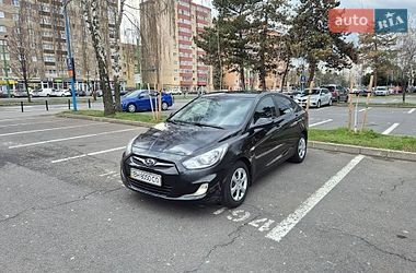 Седан Hyundai Accent 2012 в Одесі
