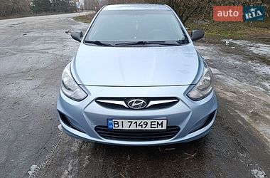 Седан Hyundai Accent 2012 в Кременчуге