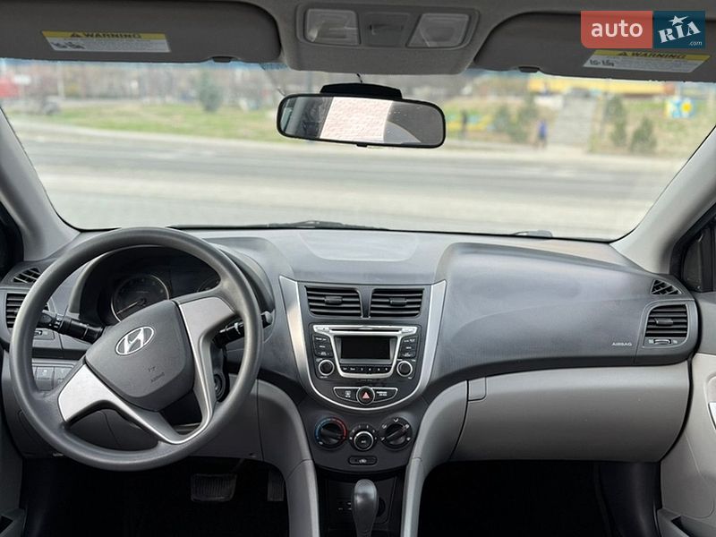 Седан Hyundai Accent 2017 в Днепре