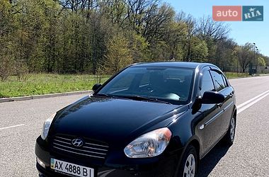 Седан Hyundai Accent 2008 в Харькове