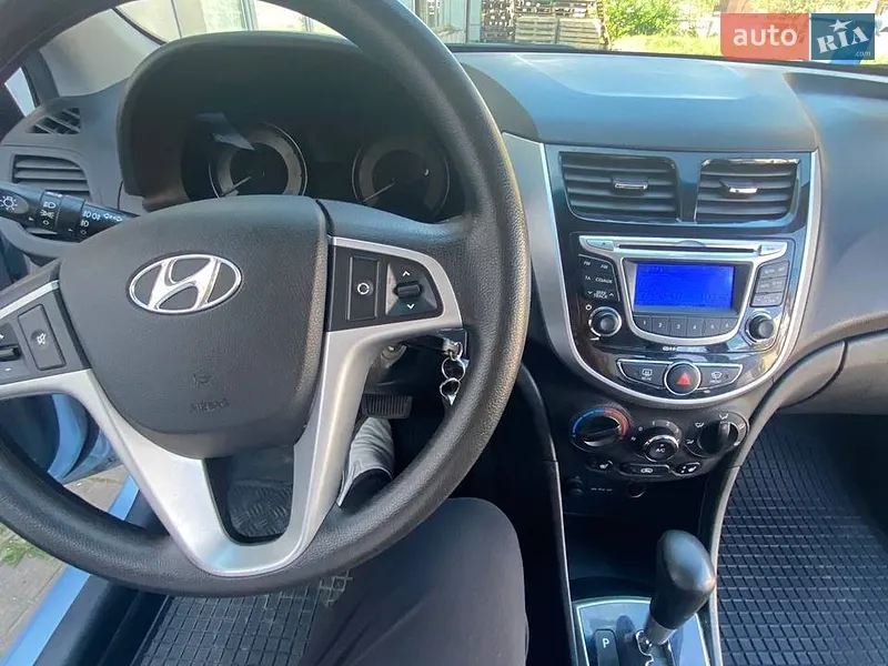 Hyundai Accent 2012 VIN Z94CU41DBCR170107 фото оголошення 2 з 61