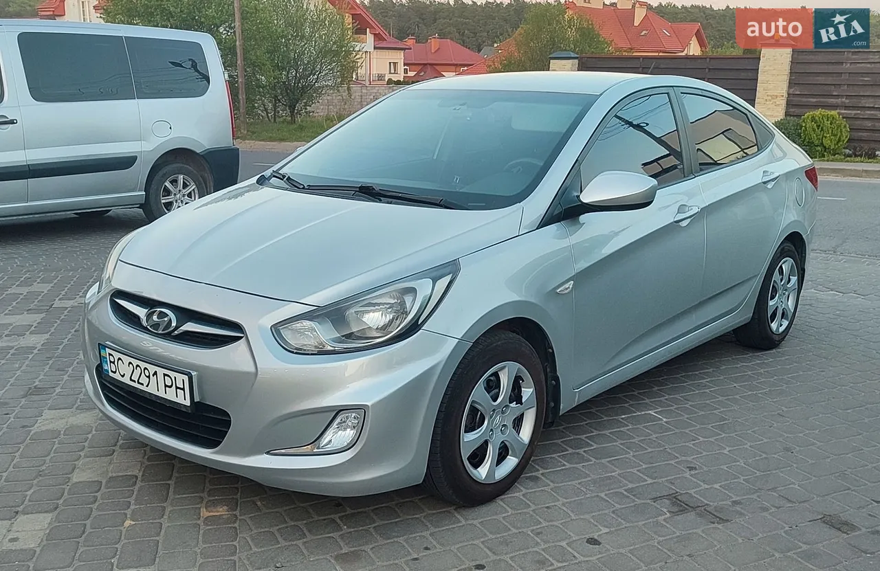 2012 Hyundai Accent - мініатюра 11
