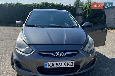 Седан Hyundai Accent 2011 в Києві
