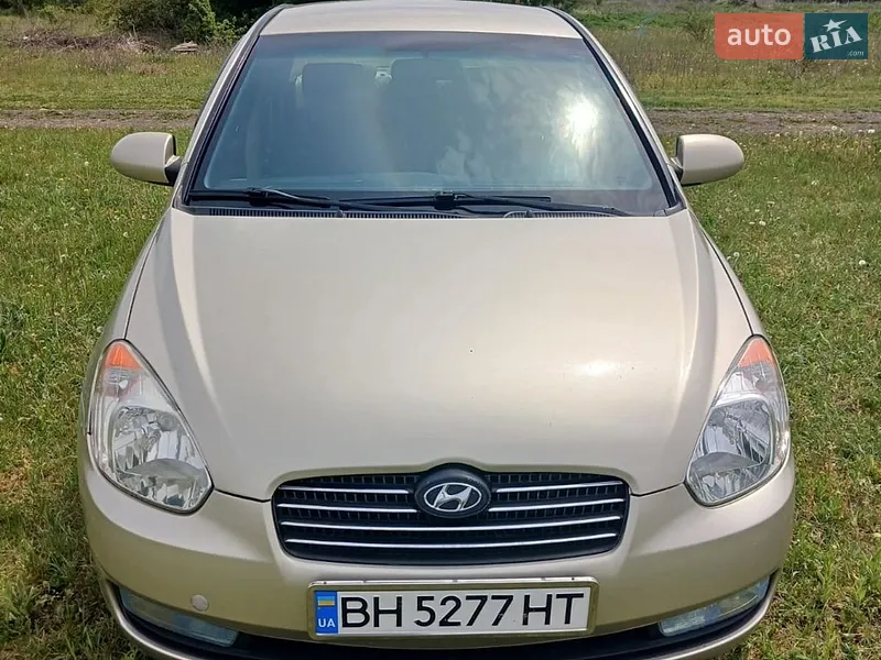 Hyundai Accent