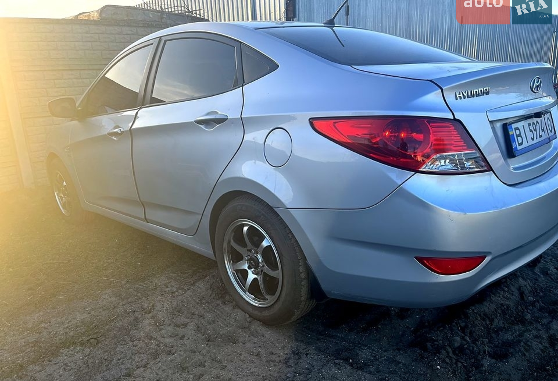 2011 Hyundai Accent - мініатюра 6