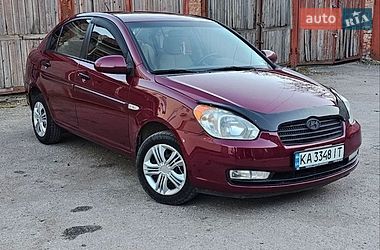 Седан Hyundai Accent 2007 в Новому Бузі