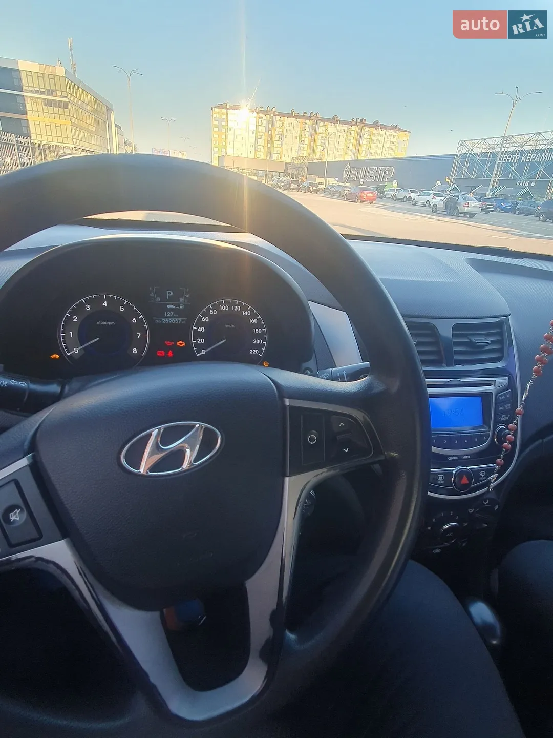 2011 Hyundai Accent - мініатюра 2
