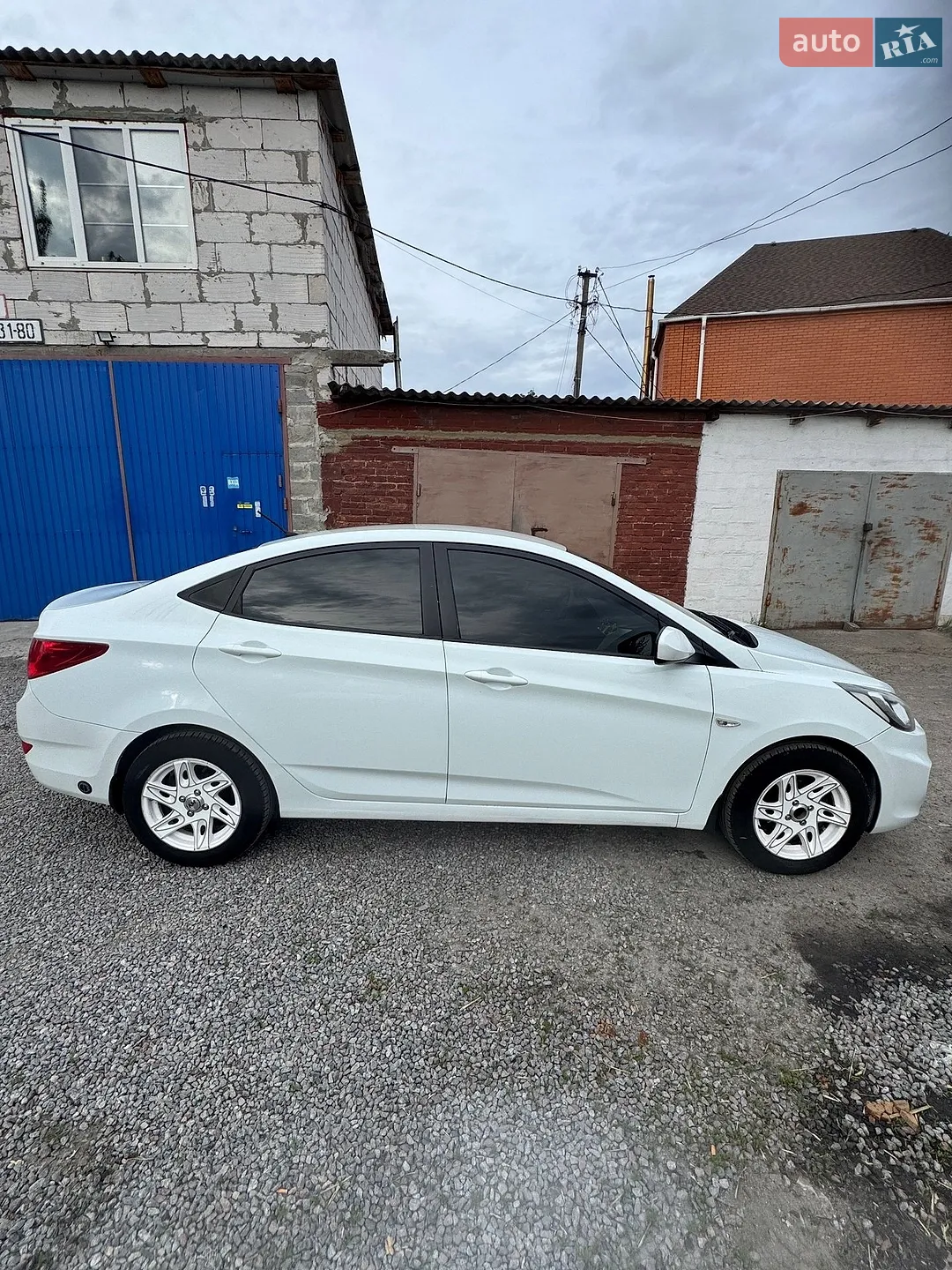 2011 Hyundai Accent - мініатюра 4