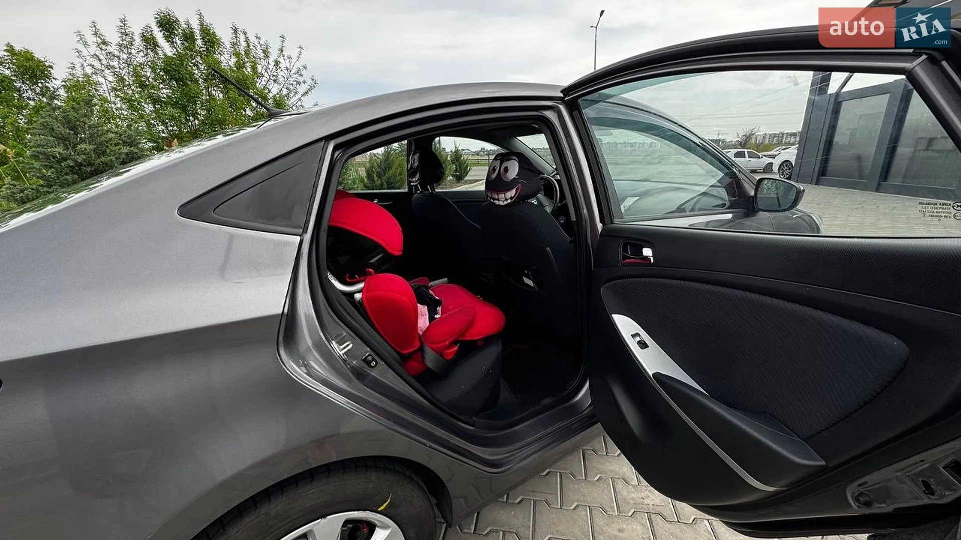 2011 Hyundai Accent - мініатюра 6