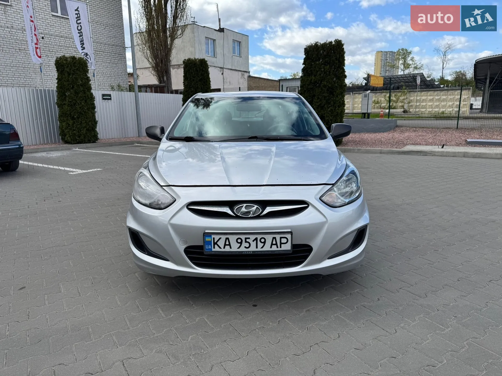 2011 Hyundai Accent - мініатюра 3