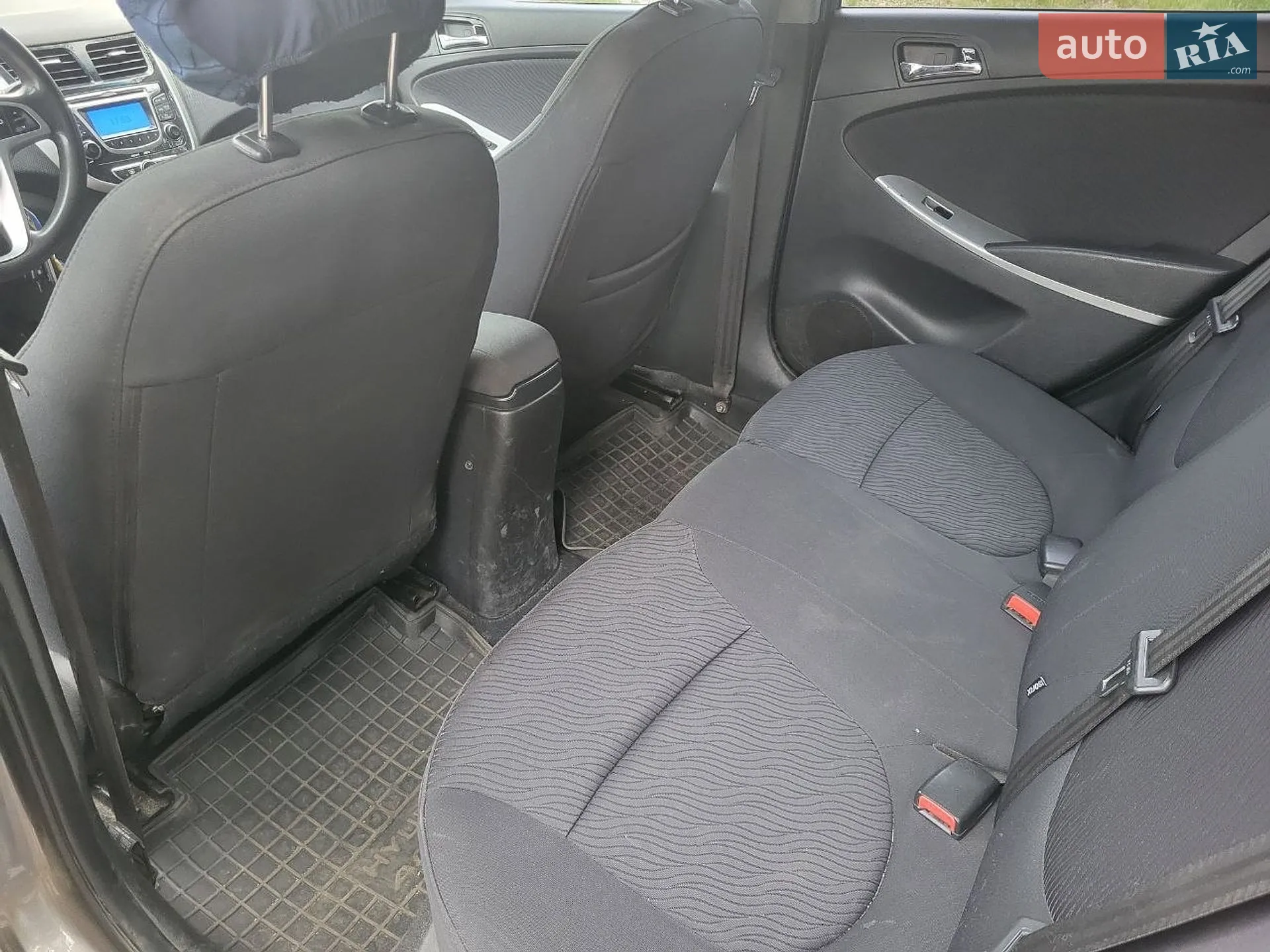 2011 Hyundai Accent - мініатюра 6