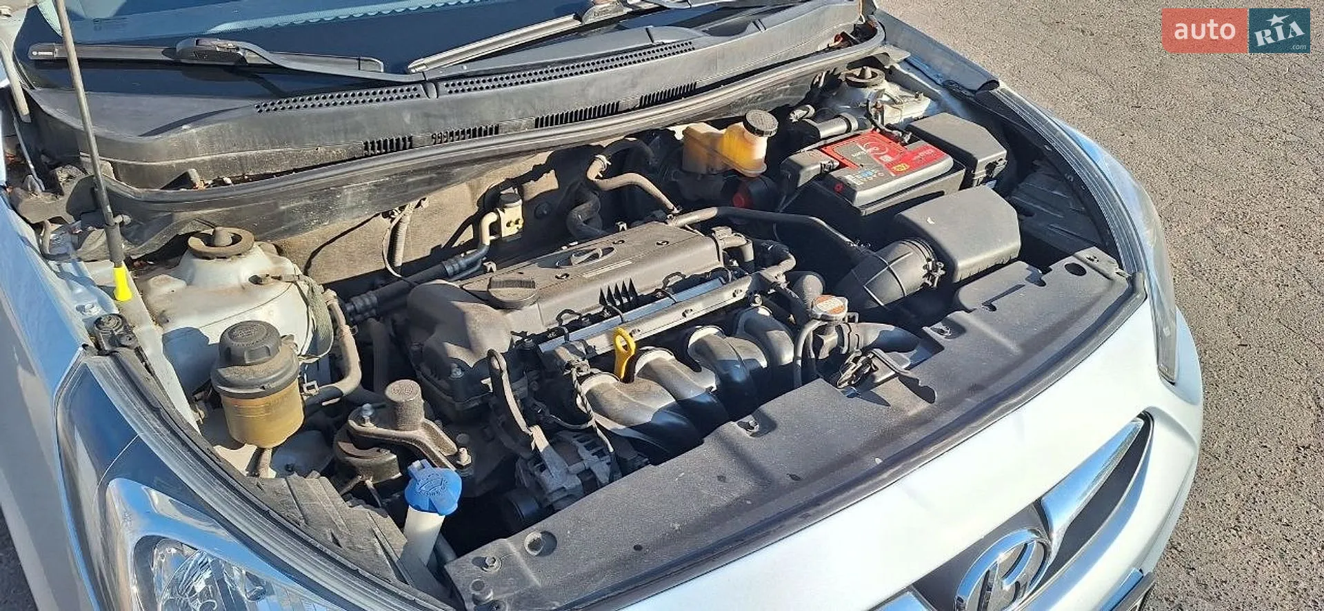 2012 Hyundai Accent - мініатюра 4