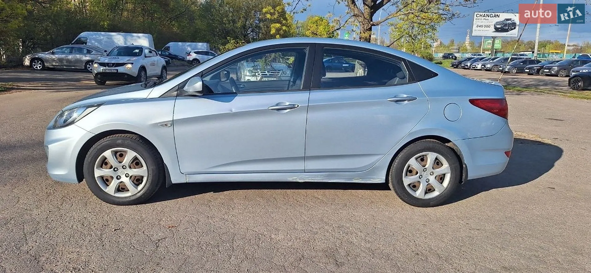 2012 Hyundai Accent - мініатюра 17