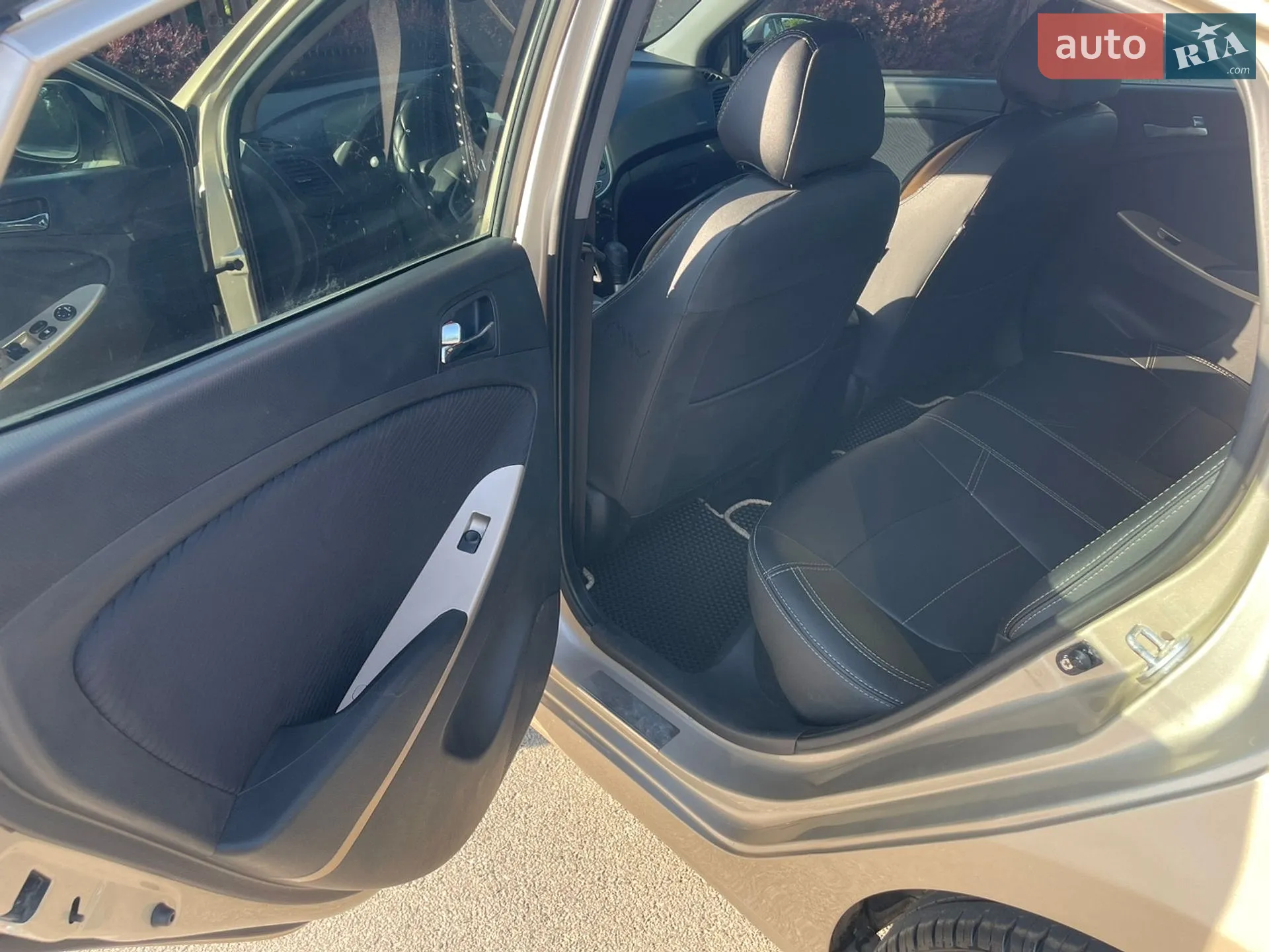 2012 Hyundai Accent - мініатюра 55