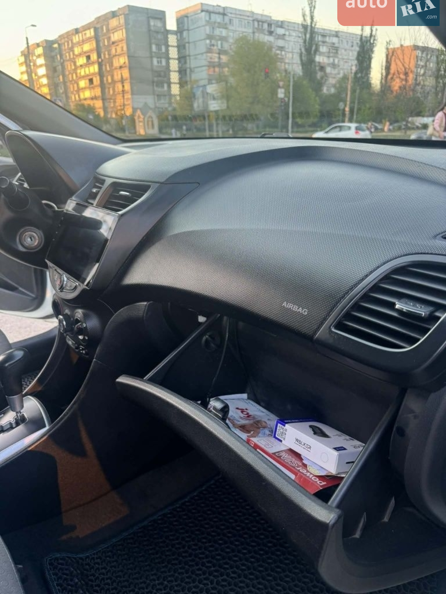 2012 Hyundai Accent - мініатюра 20