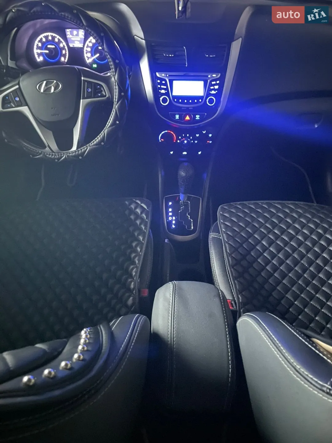 2012 Hyundai Accent - мініатюра 31