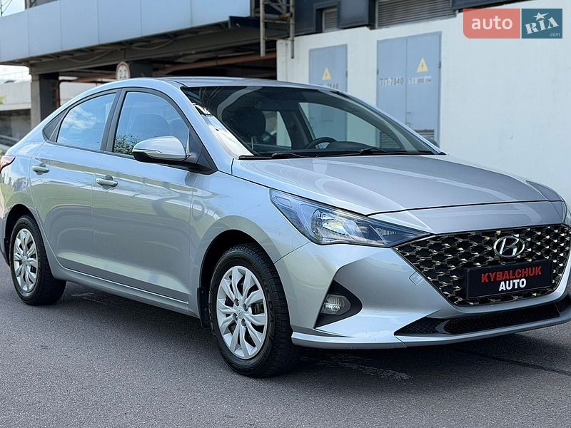 Седан Hyundai Accent 2021 в Киеве