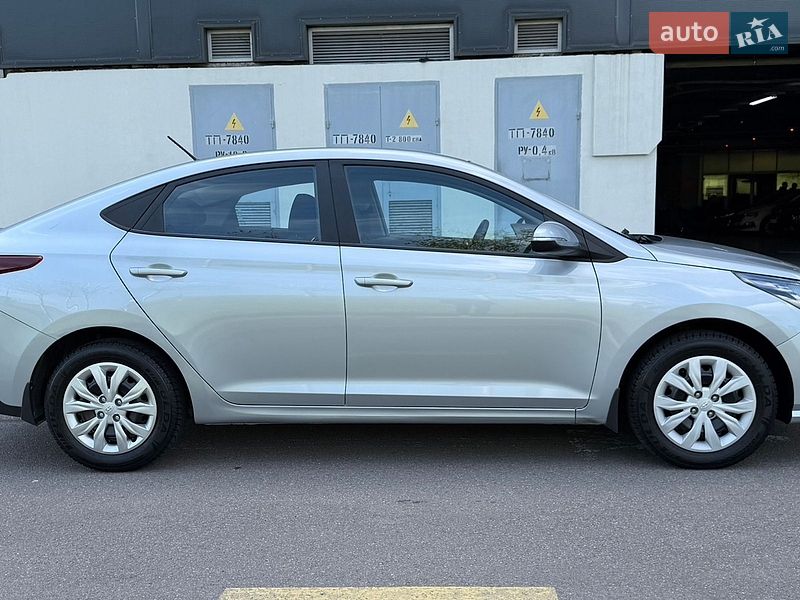 Седан Hyundai Accent 2021 в Киеве