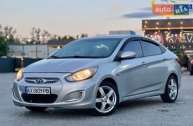 Седан Hyundai Accent 2011 в Харкові