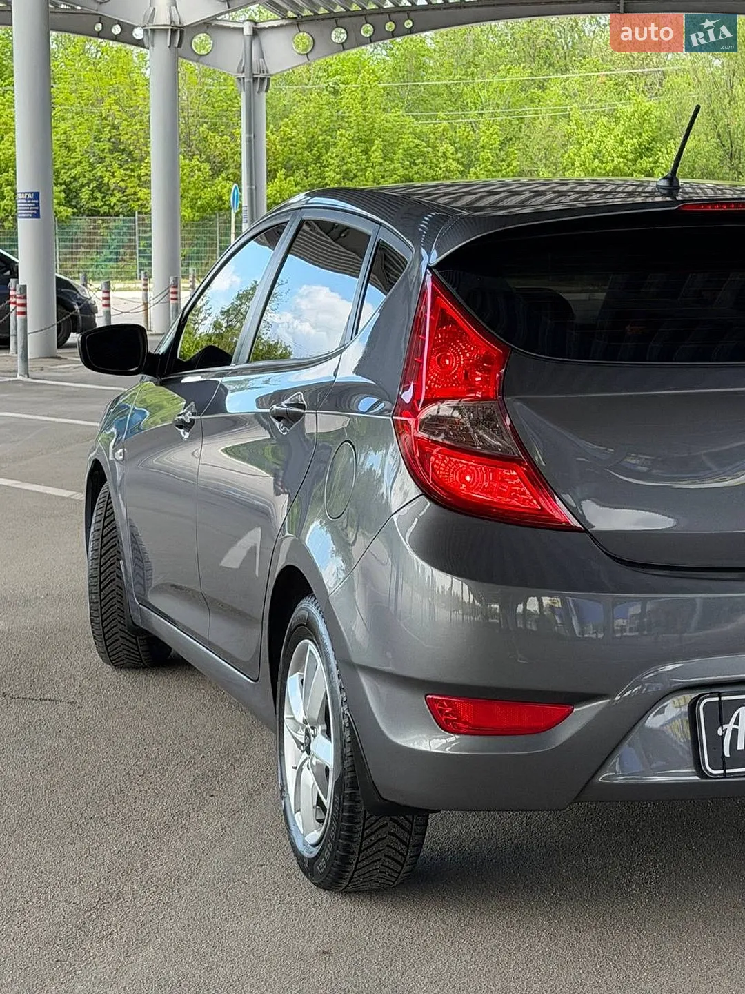 2012 Hyundai Accent - мініатюра 8