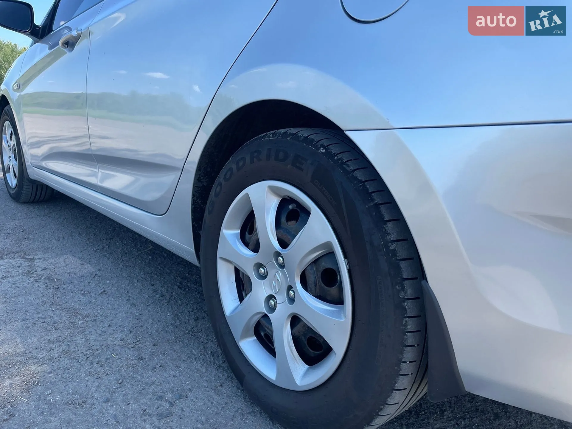 2011 Hyundai Accent - мініатюра 7
