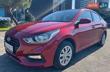 Седан Hyundai Accent 2018 в Киеве