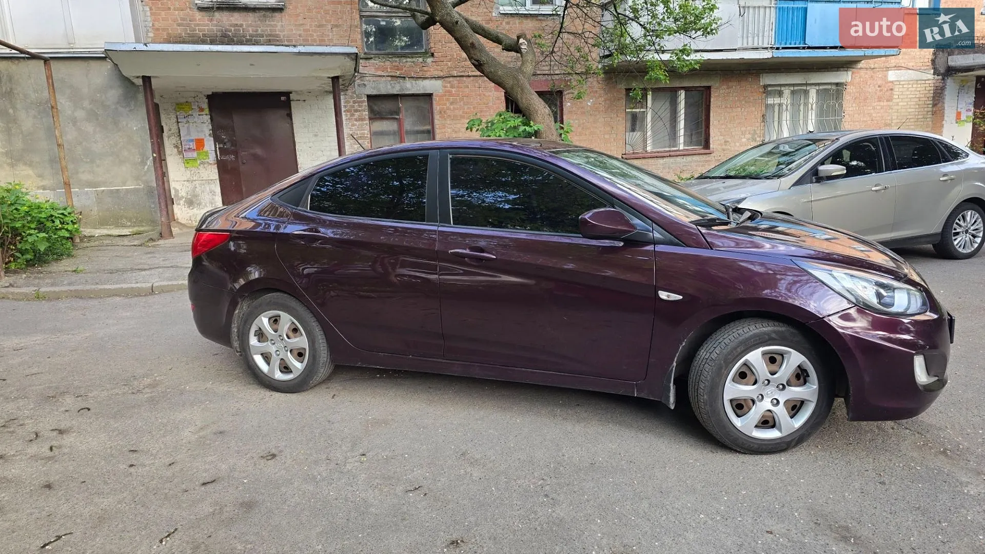 2012 Hyundai Accent - мініатюра 3