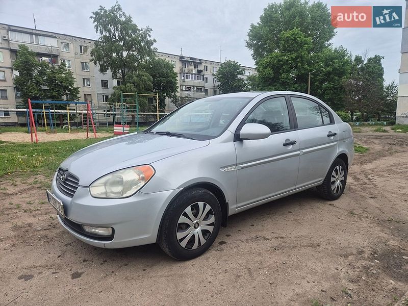 Седан Hyundai Accent 2008 в Павлограде