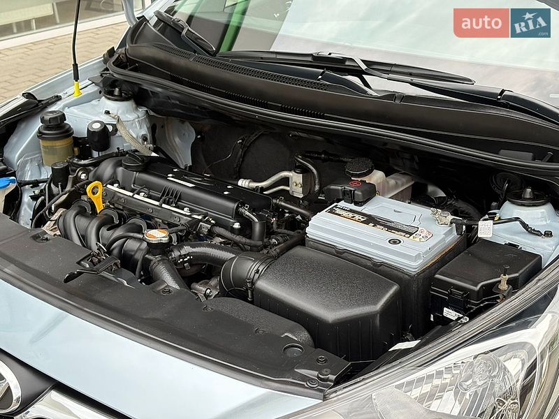 Седан Hyundai Accent 2011 в Житомире фото 30 Седан Hyundai Accent 2011 в Житомире