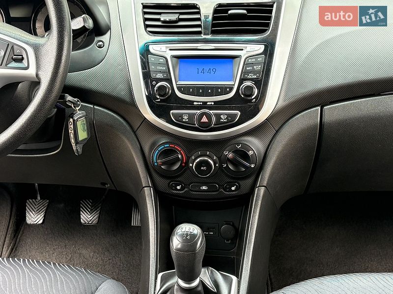 Седан Hyundai Accent 2011 в Житомире фото 45 Седан Hyundai Accent 2011 в Житомире