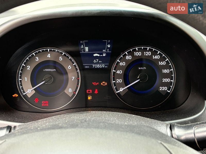 Седан Hyundai Accent 2011 в Житомире фото 58 Седан Hyundai Accent 2011 в Житомире