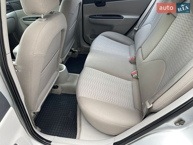 Седан Hyundai Accent 2008 в Хмельницком