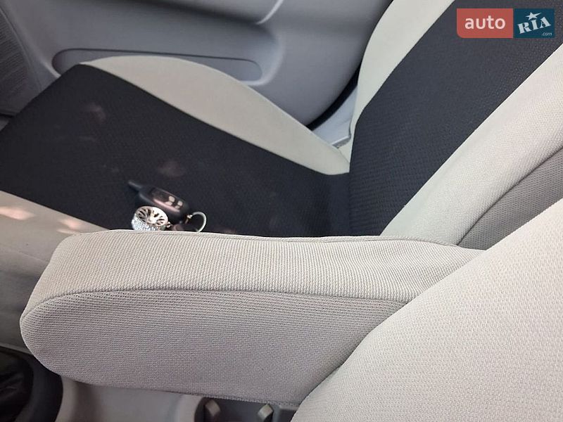 Седан Hyundai Accent 2007 в Конотопі