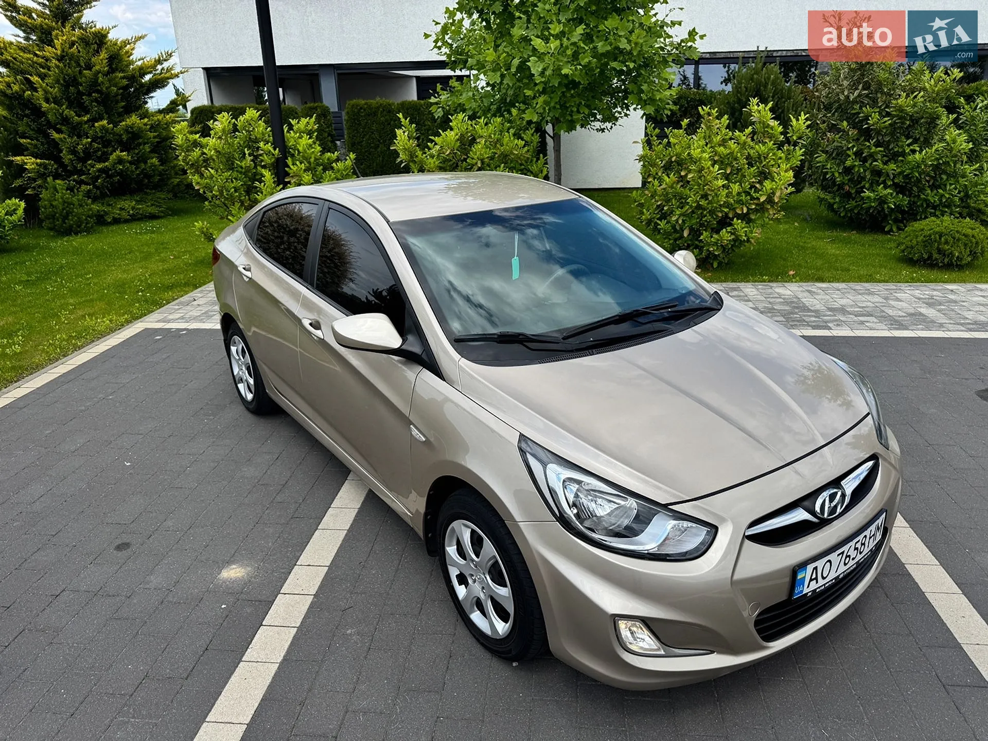 2012 Hyundai Accent - мініатюра 14
