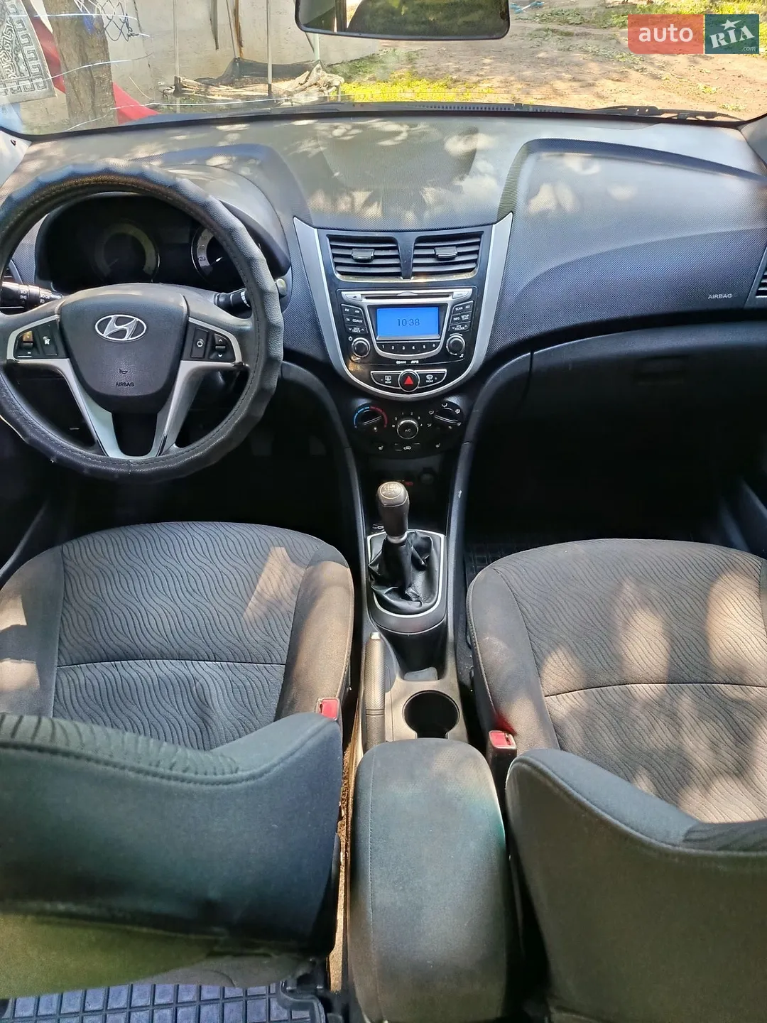 2011 Hyundai Accent - мініатюра 8