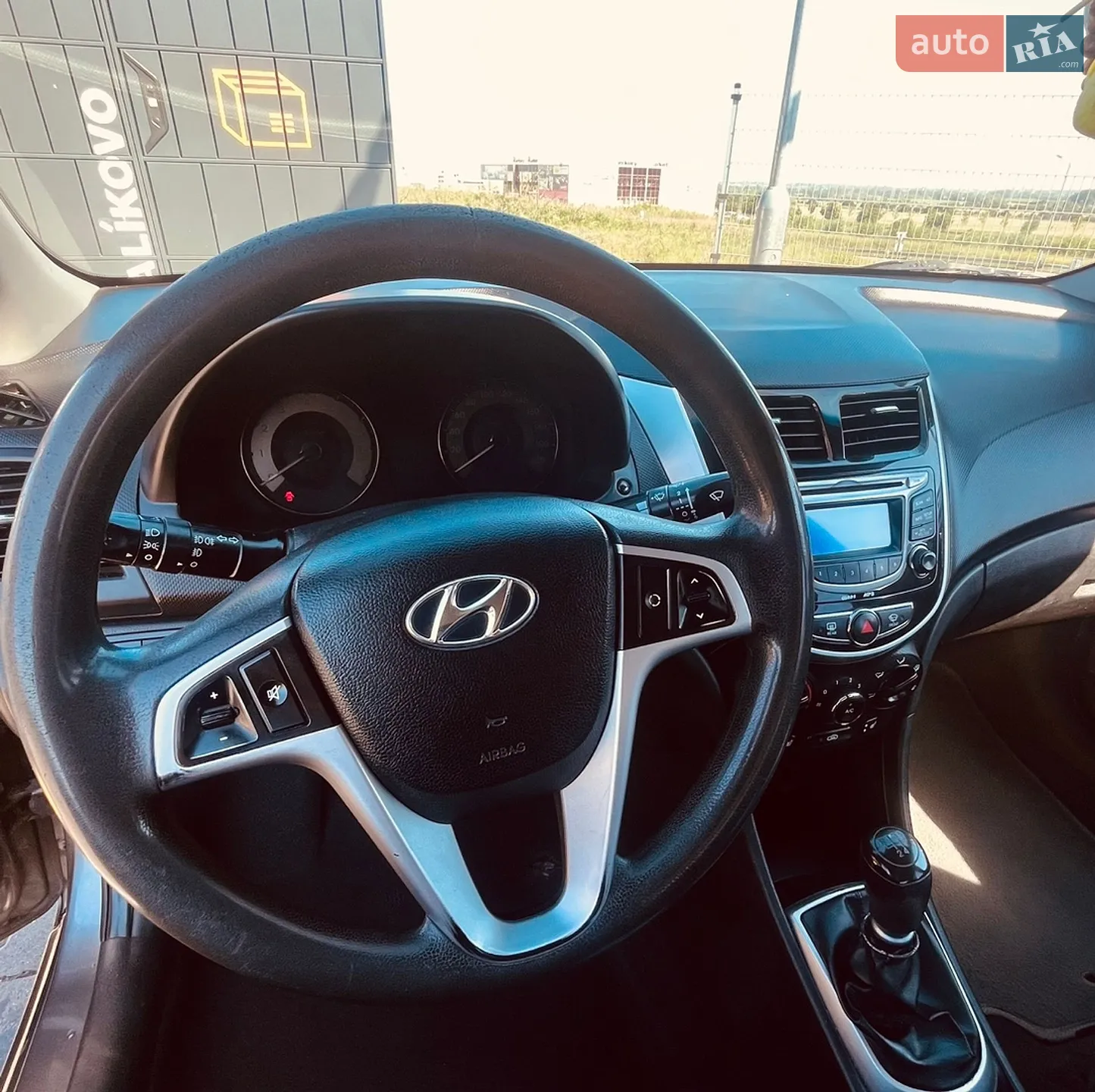 2011 Hyundai Accent - мініатюра 3