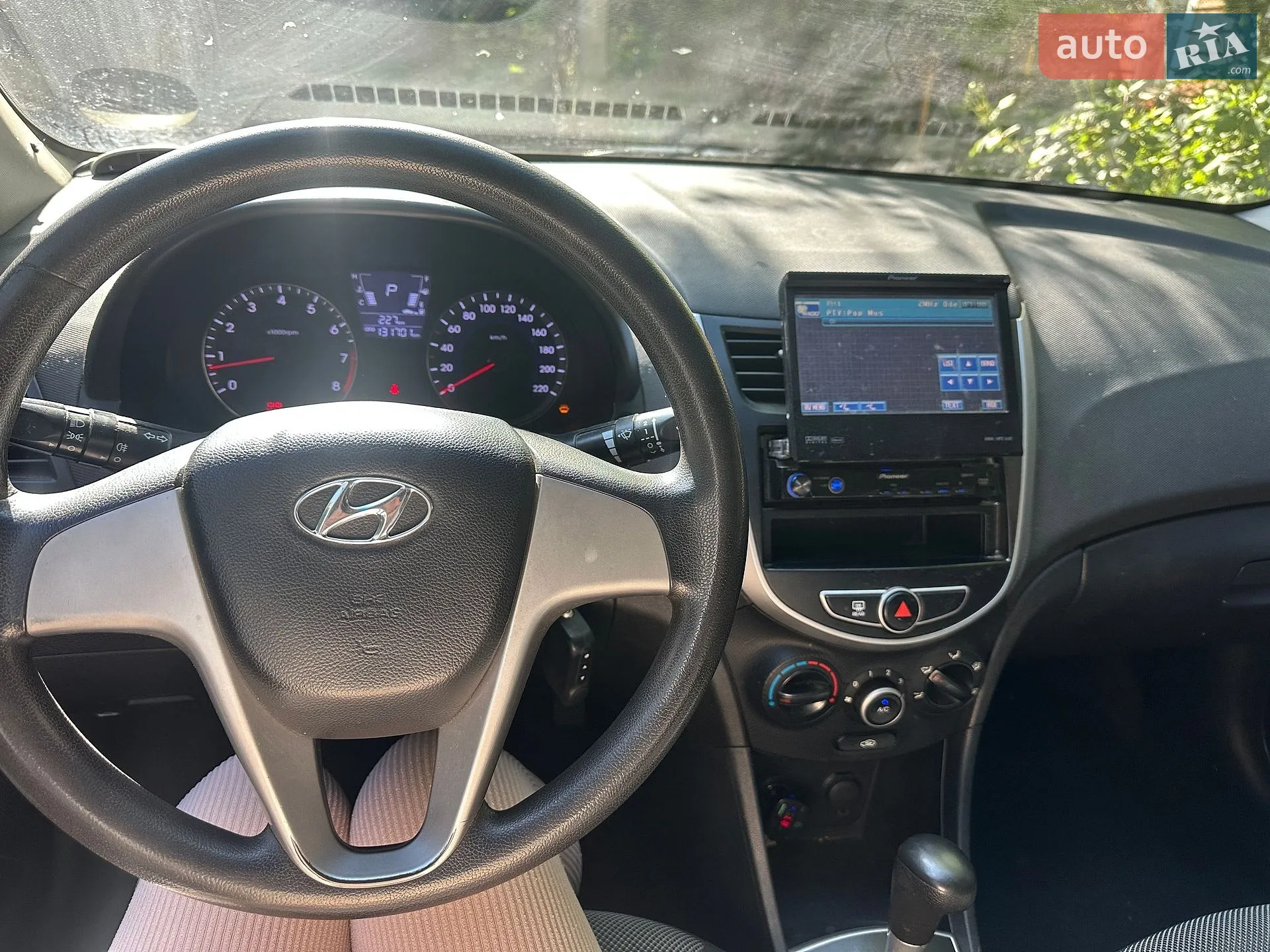 2011 Hyundai Accent - мініатюра 6