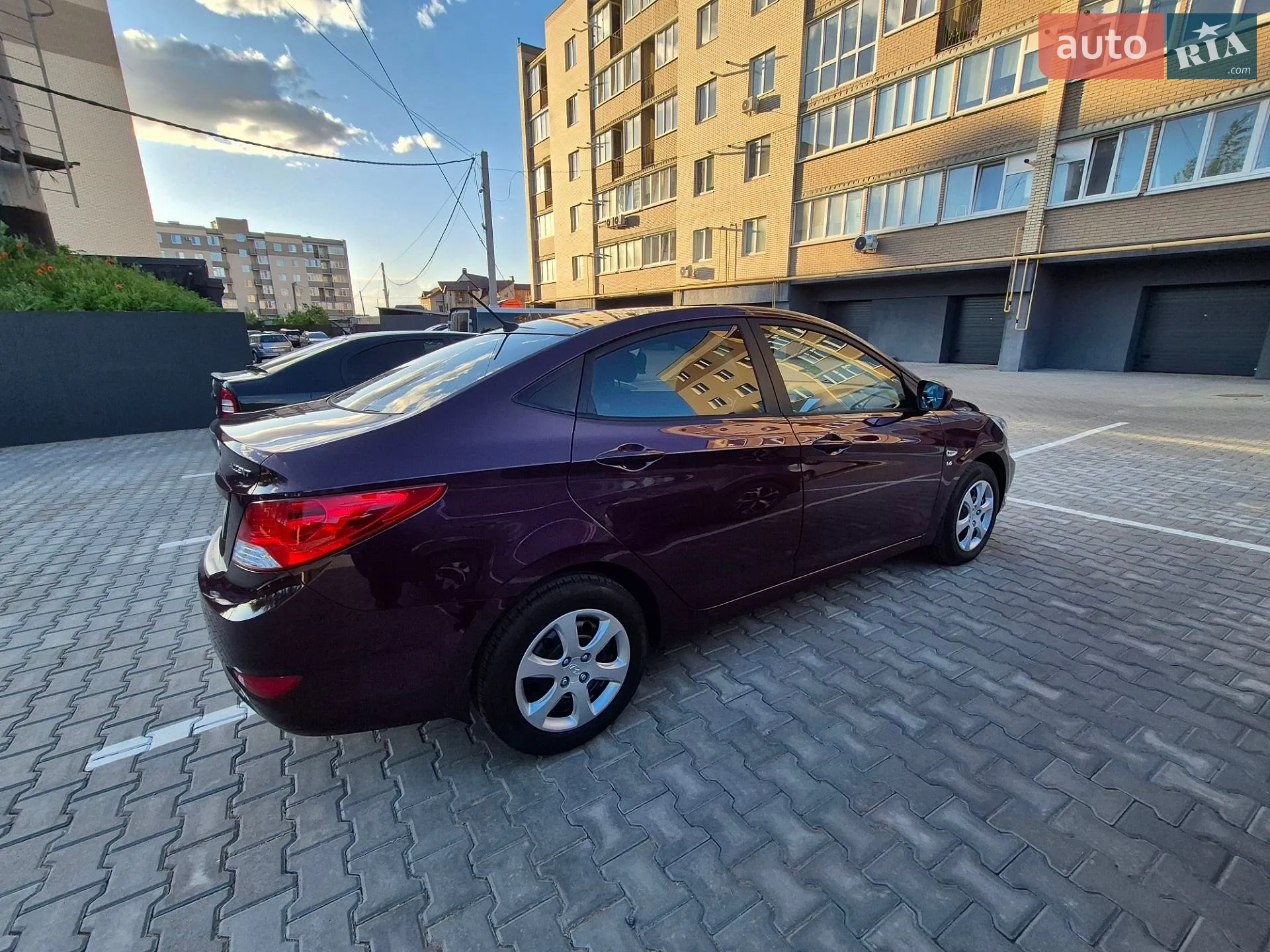 2012 Hyundai Accent - мініатюра 31