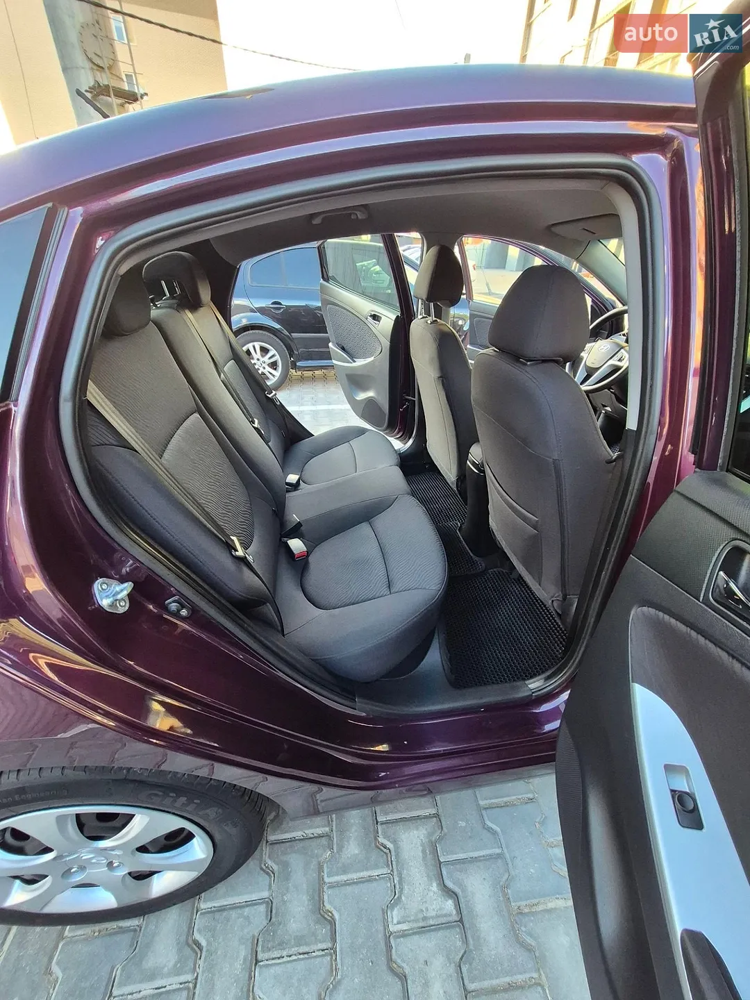 2012 Hyundai Accent - мініатюра 43