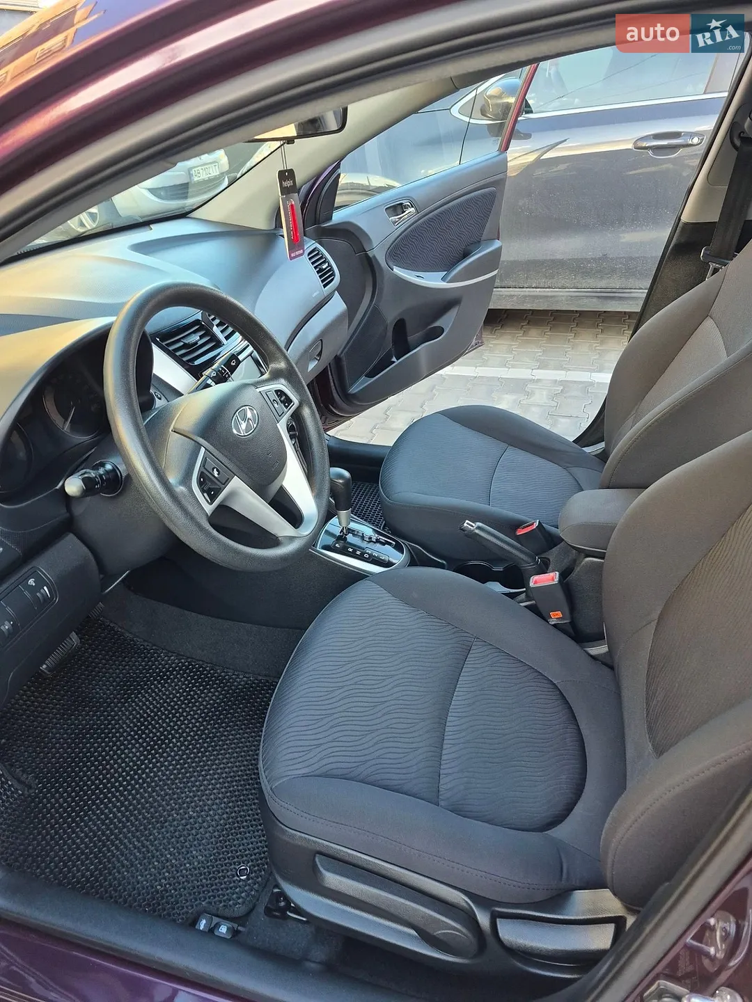 2012 Hyundai Accent - мініатюра 53
