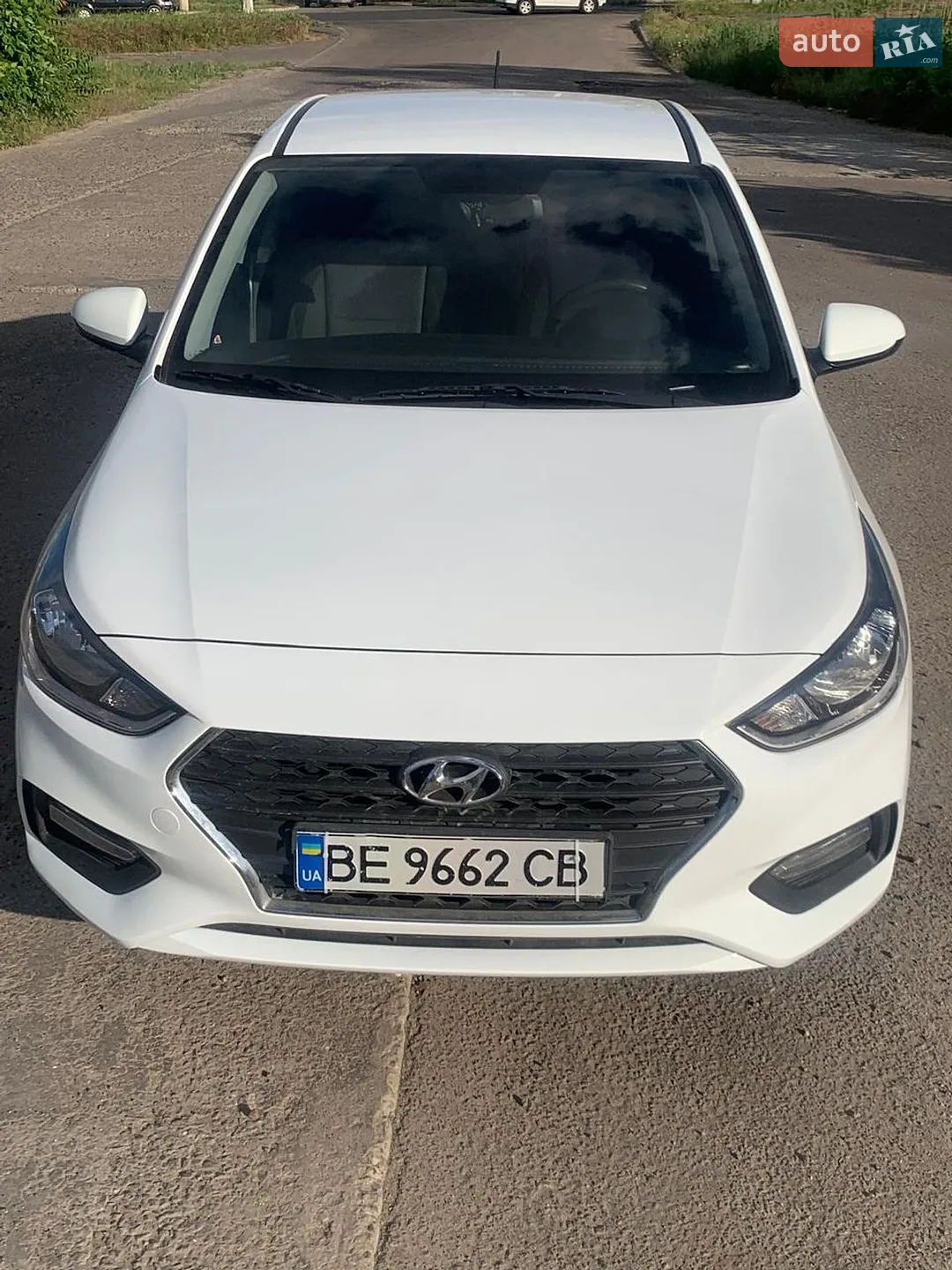 2017 Hyundai Accent - фото 1