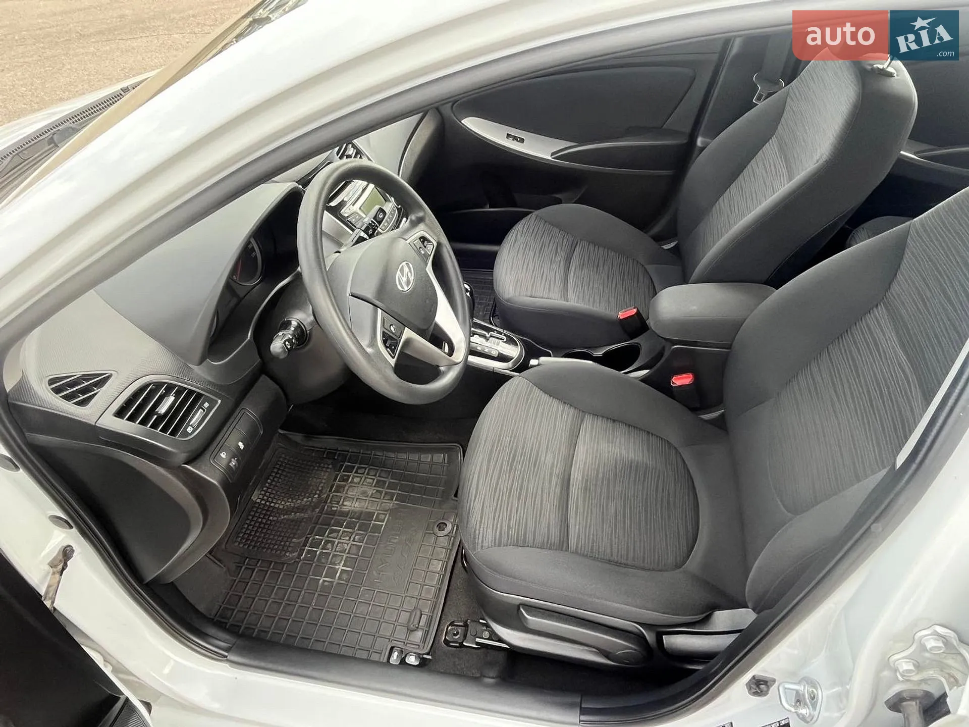 2019 Hyundai Accent - мініатюра 12