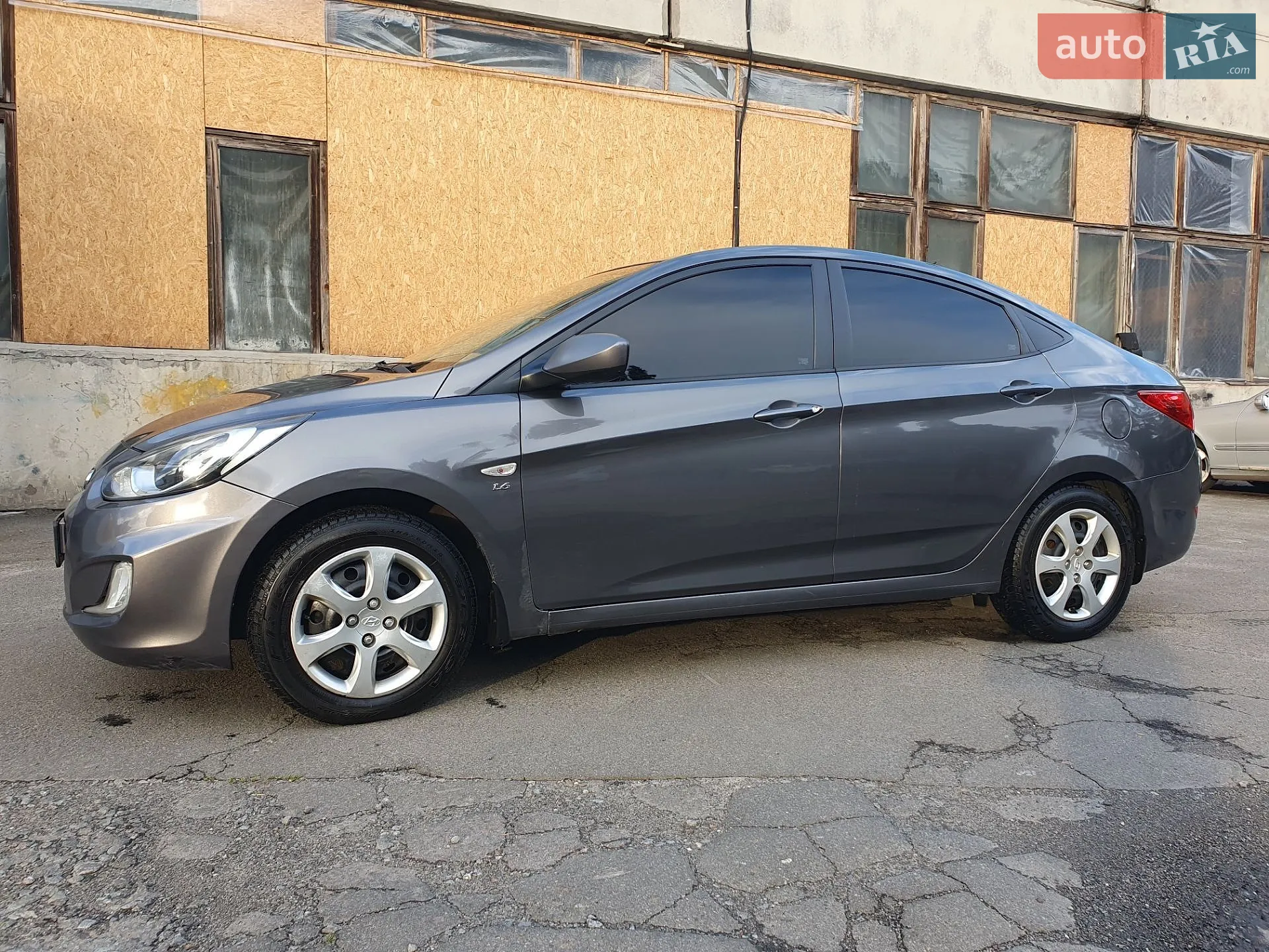 2012 Hyundai Accent - мініатюра 4
