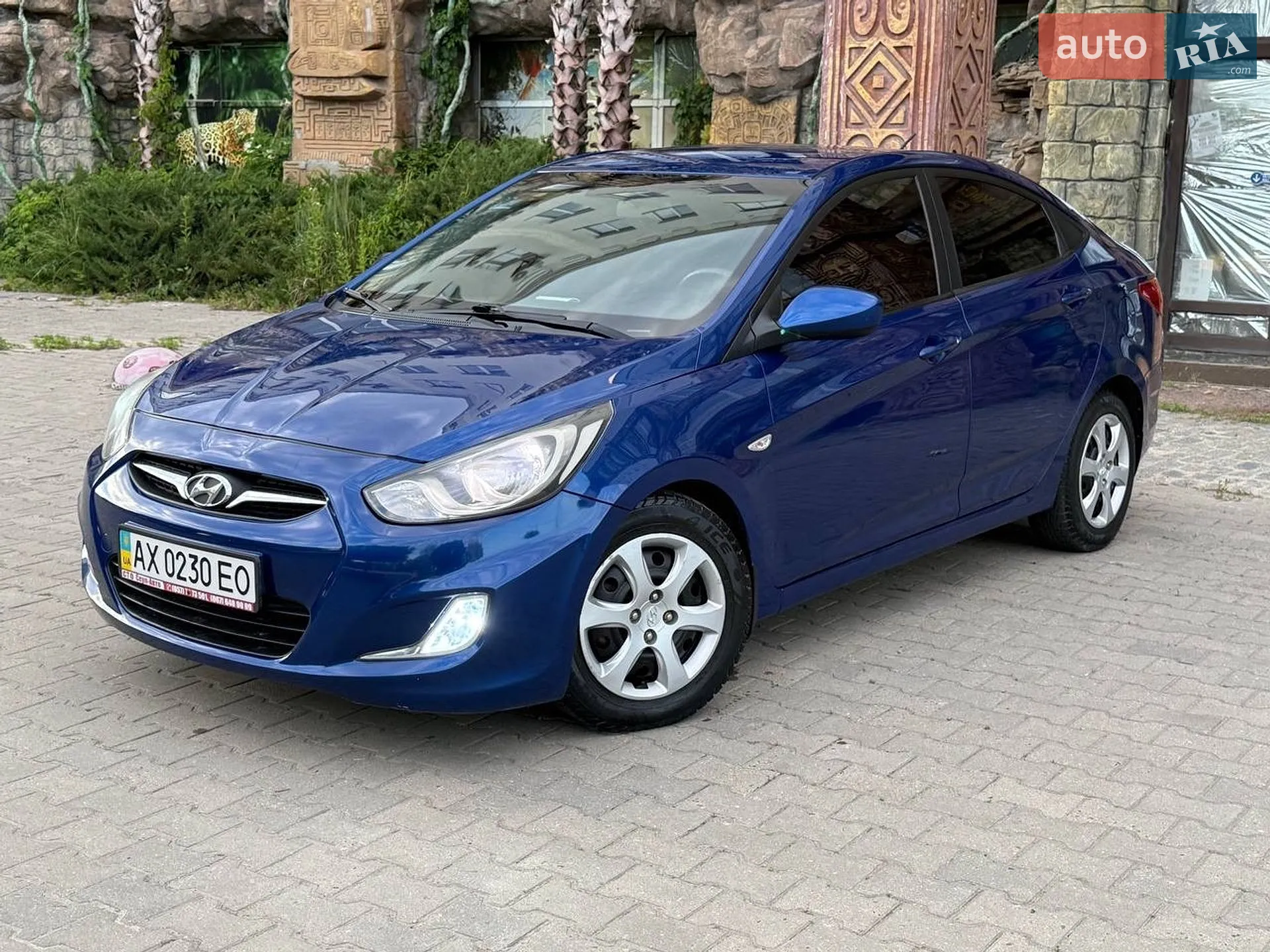 2012 Hyundai Accent - фото 1