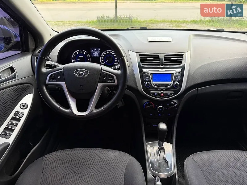 Hyundai Accent