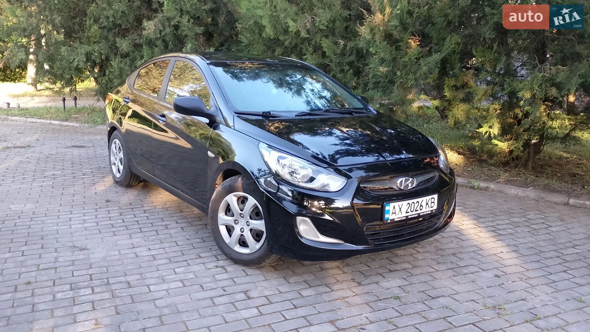 2011 Hyundai Accent - мініатюра 2