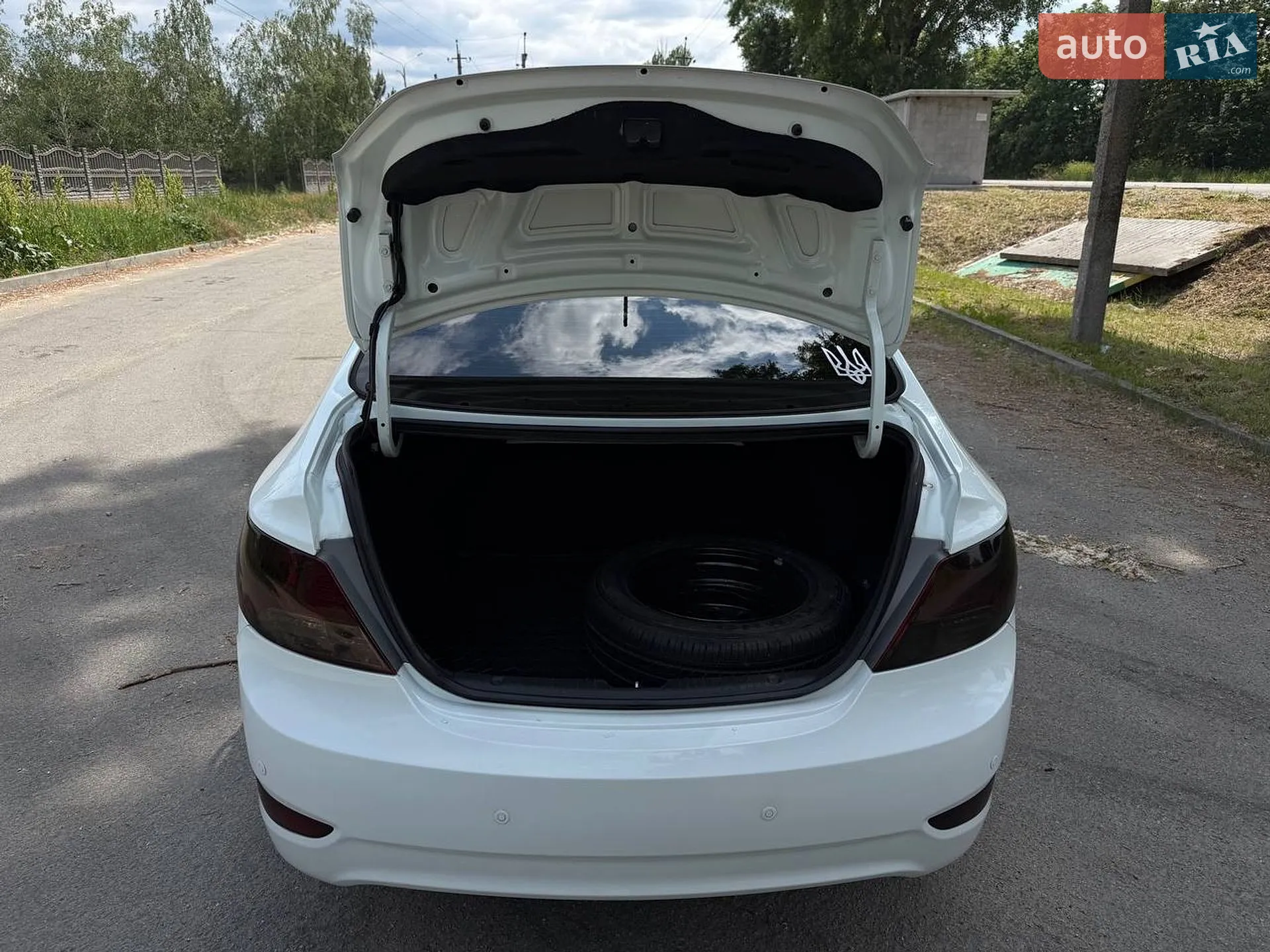 2011 Hyundai Accent - мініатюра 14