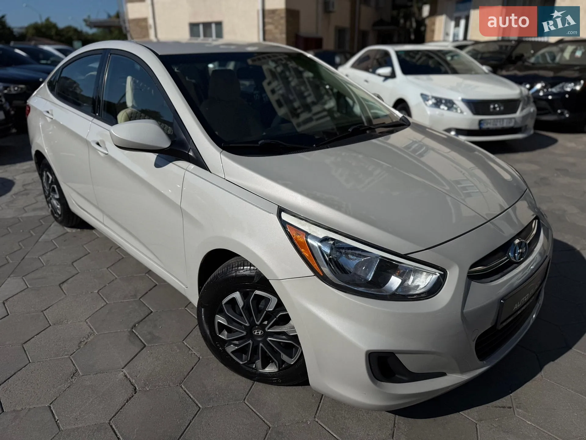 2016 Hyundai Accent - мініатюра 11